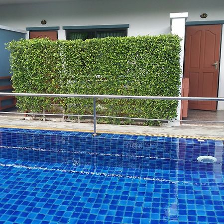 Baan I Un Pool Villa Chonburi Exterior photo